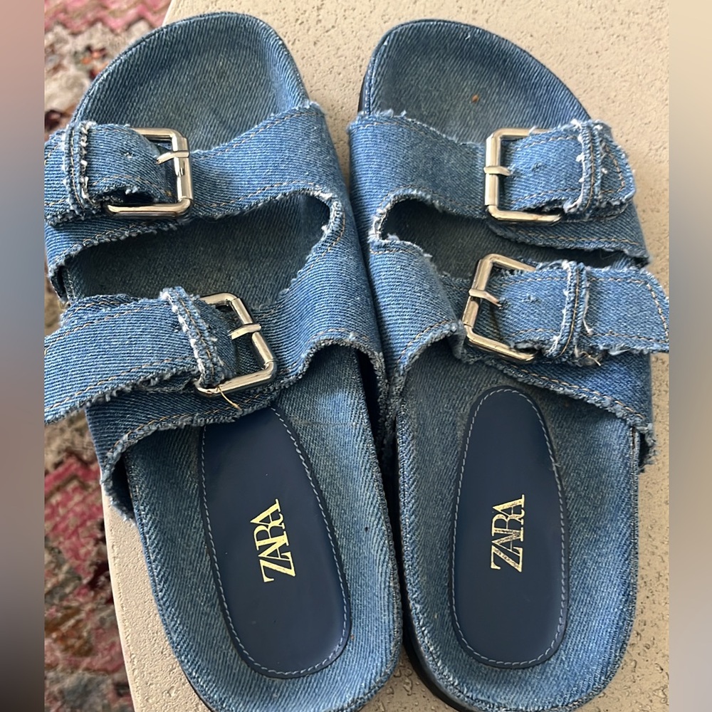 Brand new Zara denim slide size 7